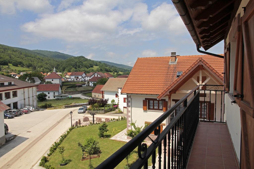 Apartamentos Irati Garralda 外观 照片
